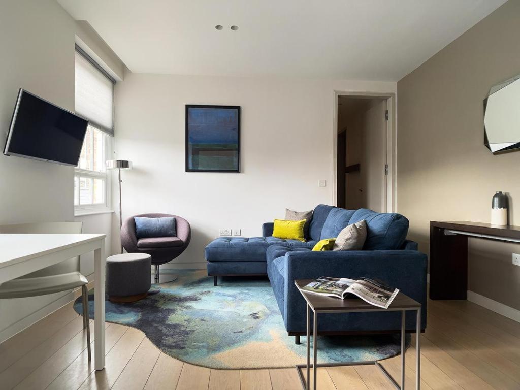 Wells Court By Aeria Apartments London Eksteriør billede